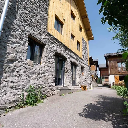 Apartament 2 *
